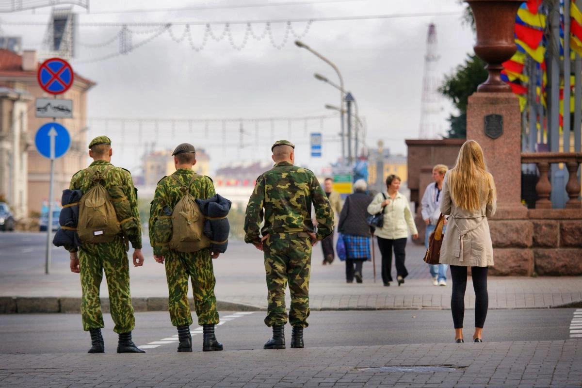 Сліпі, глухі й безрукі: поранених росіян кидають на штурм без лікування, - ЗМІ