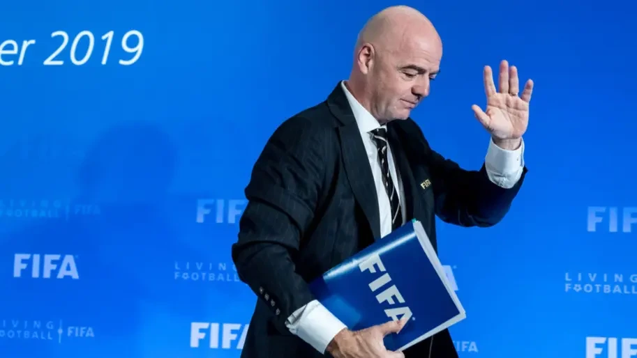 Інфантіно залишився президентом FIFA після скандалу з продажем частки чемпіонату світу